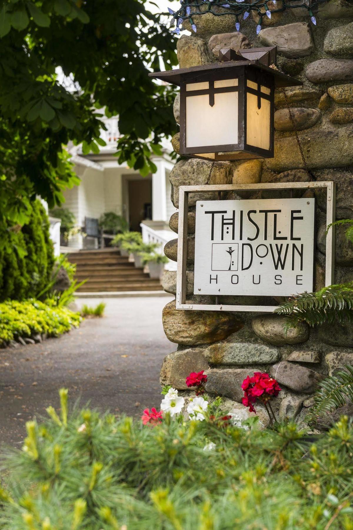 Thistledown House West Vancouver Eksteriør bilde